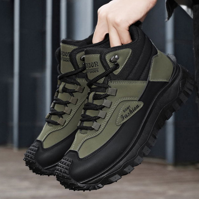 Sneaker Zone - Men'S Black And White Mid Top